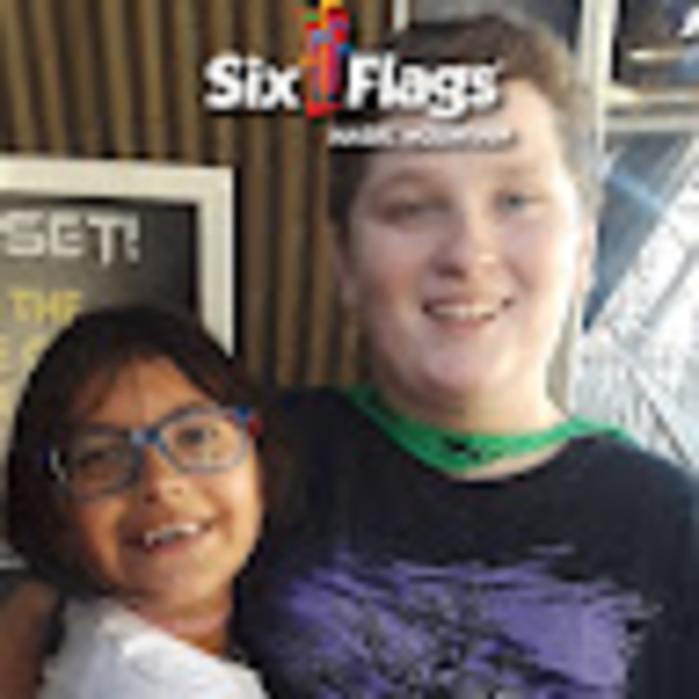 Meet your Posher, Stefanie